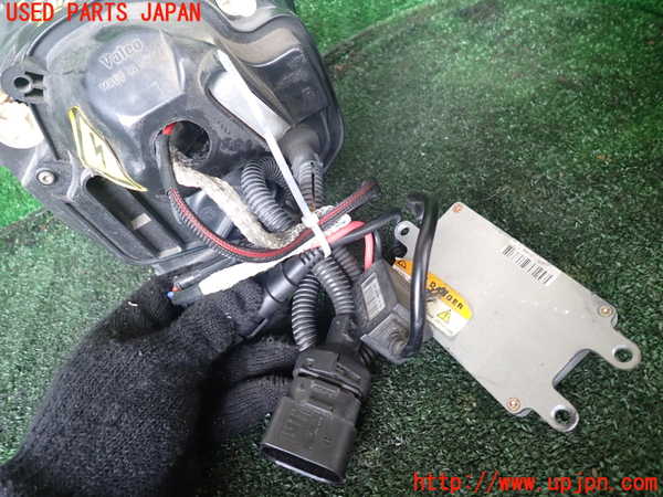1UPJ-39661130]VW ルポGTI(6EAVY)右ヘッドライト HID 中古_m0004.jpg