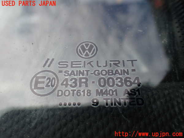 5UPJ-39661195]VW ルポGTI(6EAVY)フロントガラス  43R-00364 M401　中古_m0003.jpg
