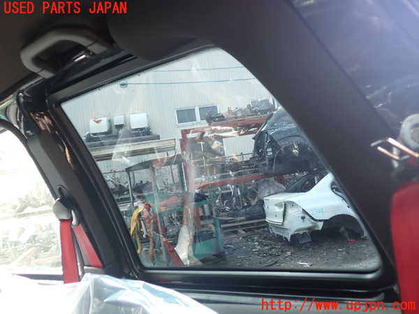 1UPJ-39661380]VW ルポGTI(6EAVY)右クォーターガラス 43R-00021 M13 中古_m0002.jpg