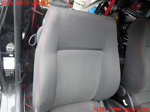 5UPJ-39667035]VW ルポGTI(6EAVY)運転席シート 中古_m0002.jpg