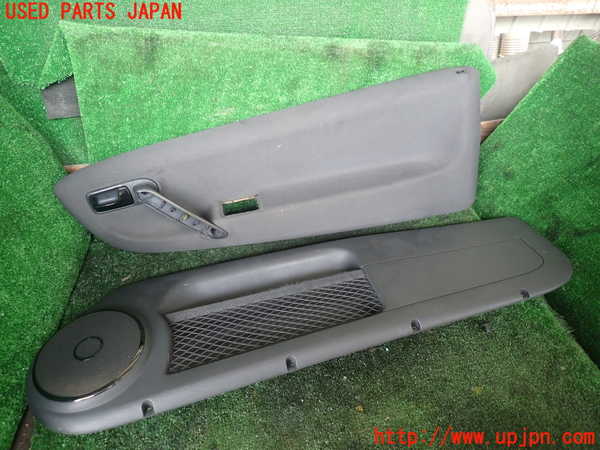 1UPJ-39661234]VW ルポGTI(6EAVY)右ドア内張り 中古_m0001.jpg