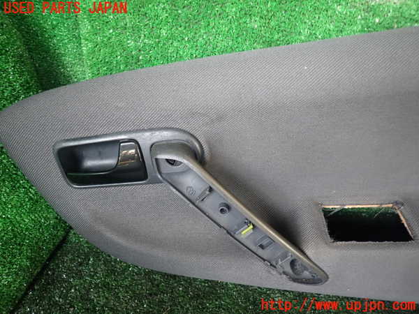 1UPJ-39661234]VW ルポGTI(6EAVY)右ドア内張り 中古_m0002.jpg