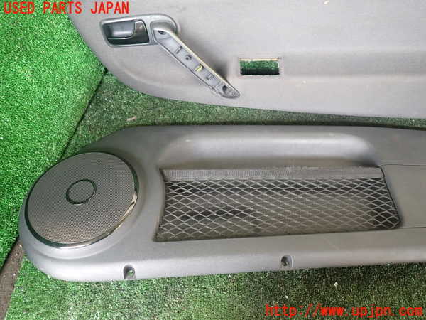 1UPJ-39661234]VW ルポGTI(6EAVY)右ドア内張り 中古_m0003.jpg