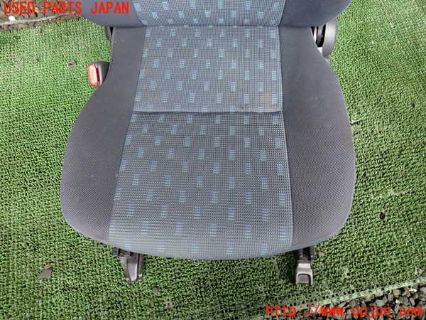 1UPJ-39677065]テリオスキッド(J131G)助手席シート 中古_m0003.jpg