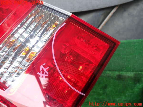 1UPJ-39691536]デリカD：5(CV2W)左テールランプ 中古_m0002.jpg