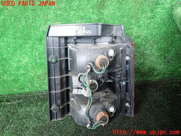 1UPJ-39691536]デリカD：5(CV2W)左テールランプ 中古_m0003.jpg