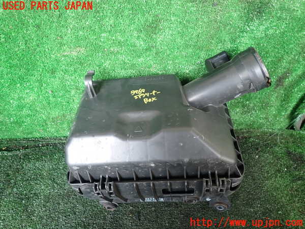 1UPJ-39692560]デリカD：5(CV2W)エアクリーナーボックス 中古_m0001.jpg