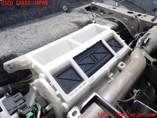 1UPJ-39696081]デリカD：5(CV2W)エバポレーター1 中古_m0002.jpg