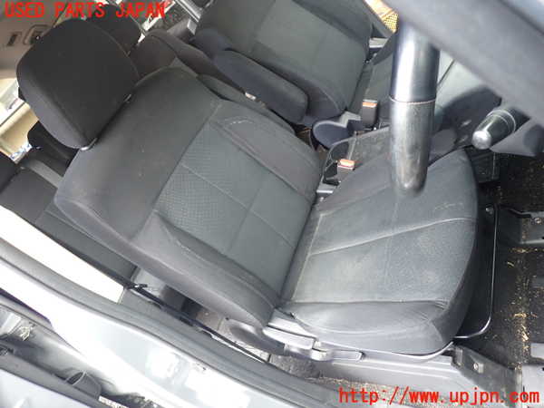 1UPJ-39697035]デリカD：5(CV2W)運転席シート 中古_m0001.jpg