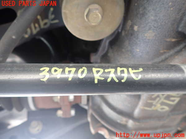 1UPJ-39705445]エルグランド(NE51)リアスタビライザー 中古_m0001.jpg