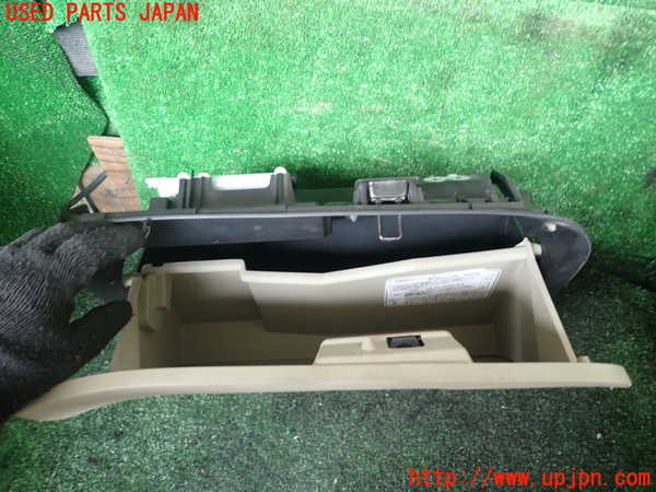 1UPJ-39707516]エルグランド(NE51)グローブボックス1 中古_m0003.jpg