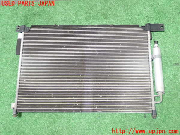 1UPJ-39716031]セレナ Sハイブリッド(HC26)エアコンコンデンサー1 中古_m0002.jpg