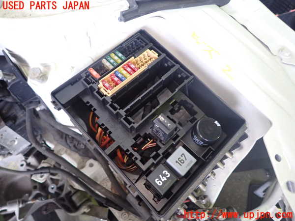1UPJ-39756742]アウディ・TT クーペ(8JCDA)ヒューズボックス2 中古_m0002.jpg