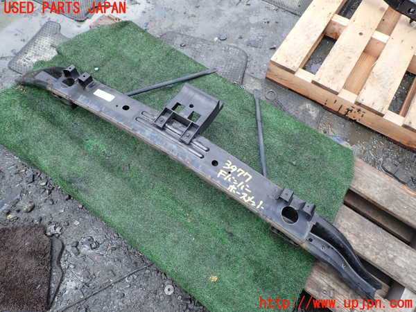 1UPJ-39771014]ジープ・グランドチェロキー(WK36A)フロントバンパーホースメント 中古_m0001.jpg
