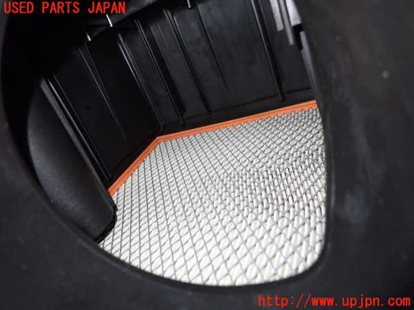 1UPJ-39772560]ジープ・グランドチェロキー(WK36A)エアクリーナーボックス 中古_m0003.jpg