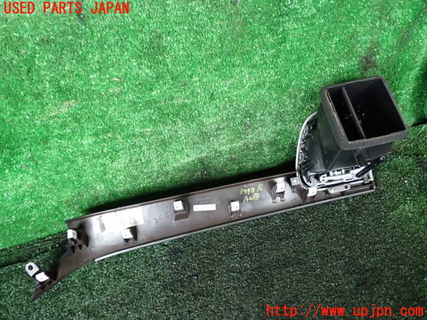 1UPJ-39777527]ジープ・グランドチェロキー(WK36A)エアコン吹き出し口2 (左) 中古_m0002.jpg