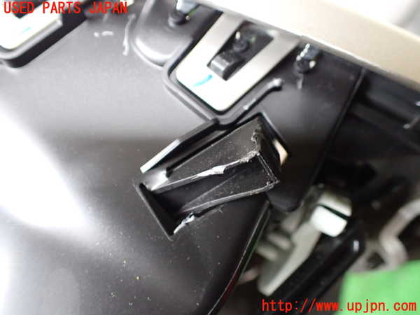 1UPJ-39777527]ジープ・グランドチェロキー(WK36A)エアコン吹き出し口2 (左) 中古_m0003.jpg