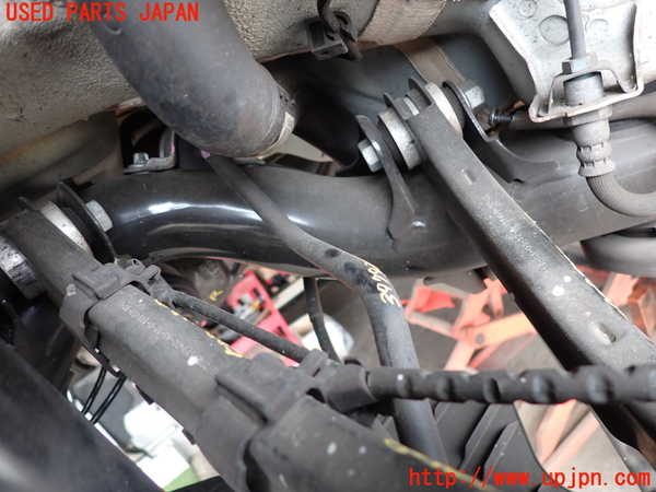 2UPJ-39795445]BMW 320i(3B20)リアスタビライザー 中古 (F30)_m0003.jpg