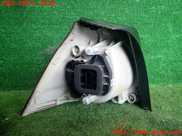 2UPJ-39801530]VW ゴルフ GTI(1KAXX)右テールランプ 中古_m0002.jpg