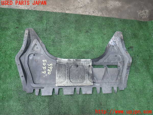 2UPJ-39802170]VW ゴルフ GTI(1KAXX)エンジンアンダーカバー 中古_m0002.jpg
