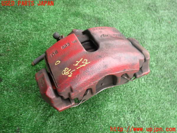 2UPJ-39804080]VW ゴルフ GTI(1KAXX)右フロントキャリパー 中古_m0001.jpg