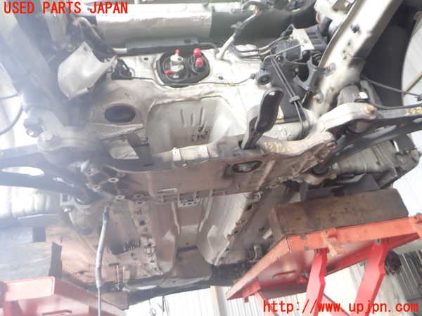 2UPJ-39805285]VW ゴルフ GTI(1KAXX)フロントメンバー 中古_m0001.jpg