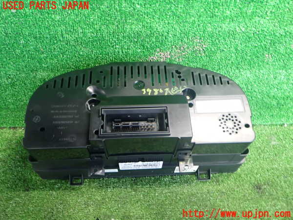 2UPJ-39806170]VW ゴルフ GTI(1KAXX)スピードメーター 中古_m0002.jpg