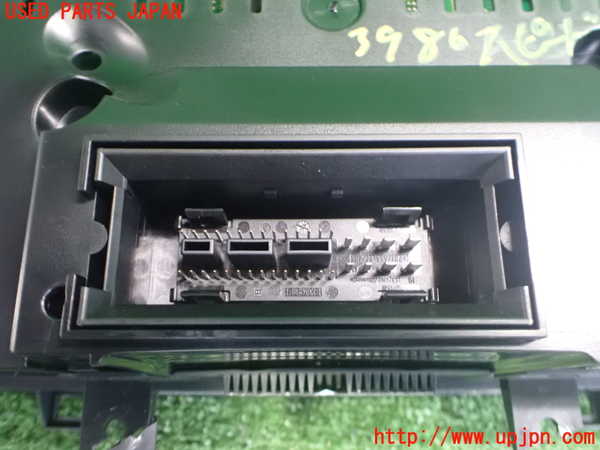2UPJ-39806170]VW ゴルフ GTI(1KAXX)スピードメーター 中古_m0003.jpg