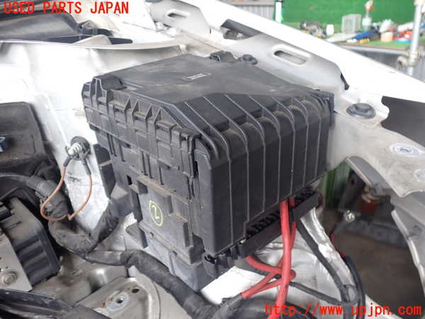 2UPJ-39806742]VW ゴルフ GTI(1KAXX)ヒューズボックス2 中古_m0001.jpg