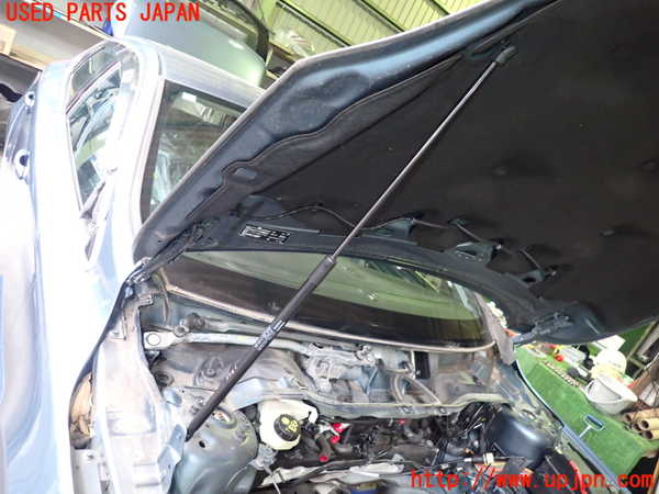 2UPJ-39811068]ボルボ・V40(MB4164T)ボンネットダンパー 中古_m0001.jpg