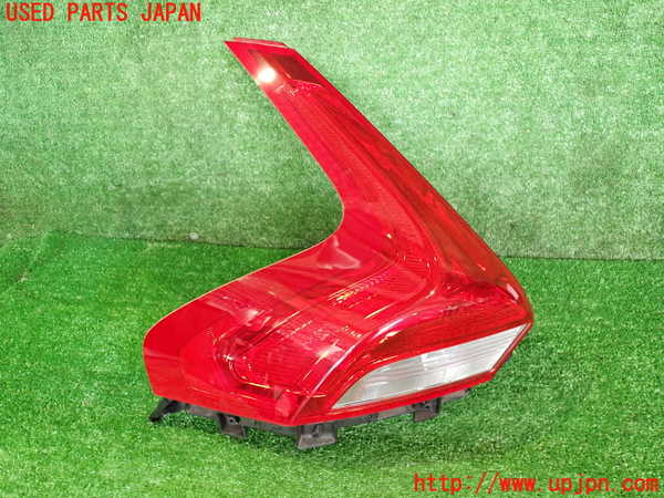 2UPJ-39811536]ボルボ・V40(MB4164T)左テールランプ 中古_m0001.jpg
