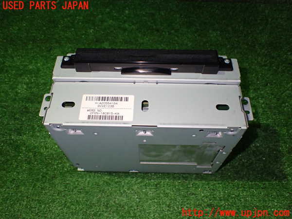 2UPJ-39816480]ボルボ・V40(MB4164T)CDプレーヤー 中古_m0001.jpg