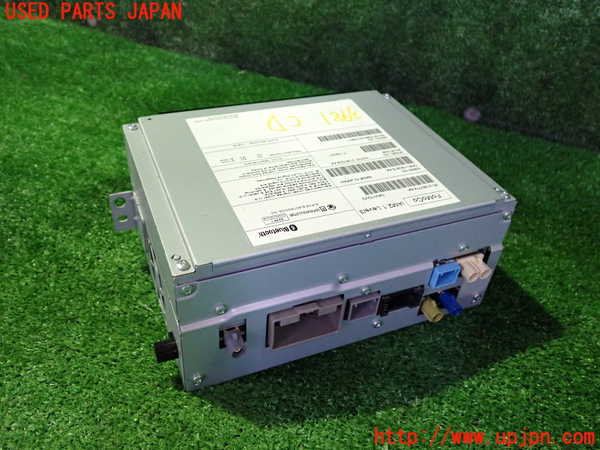2UPJ-39816480]ボルボ・V40(MB4164T)CDプレーヤー 中古_m0003.jpg