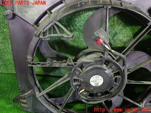 2UPJ-39816836]ボルボ・V40(MB4164T)電動ファン1 中古_m0002.jpg