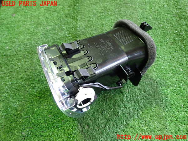 2UPJ-39817527]ボルボ・V40(MB4164T)エアコン吹き出し口2(右) 中古_m0003.jpg