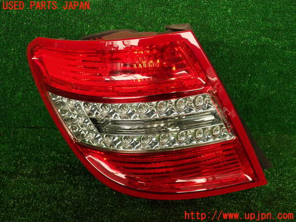 2UPJ-39831536]ベンツ C250 ステーションワゴン(204252)左テールランプ 中古 (S204)_m0001.jpg