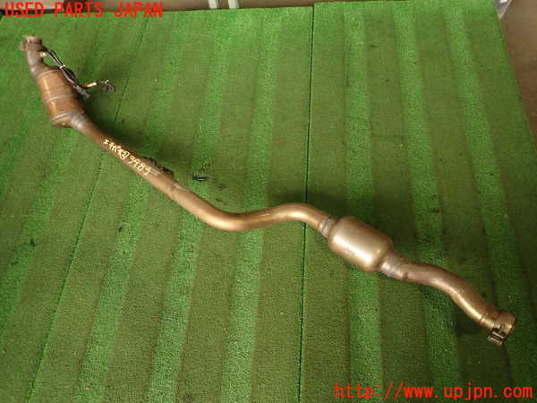 2UPJ-39832632]ベンツ C250 ステーションワゴン(204252)フロントパイプ2 中古 (S204)_m0001.jpg