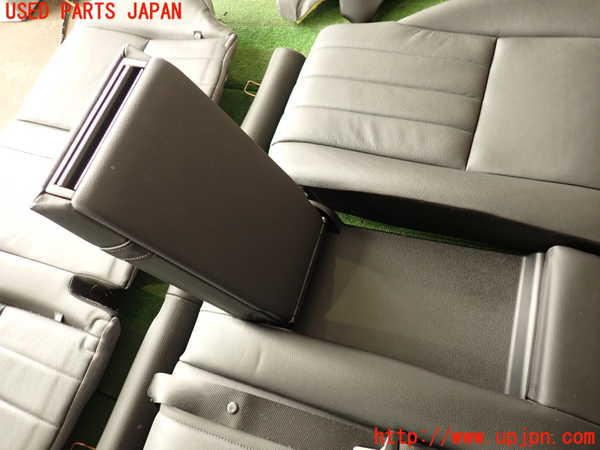 2UPJ-39837385]ベンツ C250 ステーションワゴン(204252)リアシート 中古 (S204)_m0003.jpg