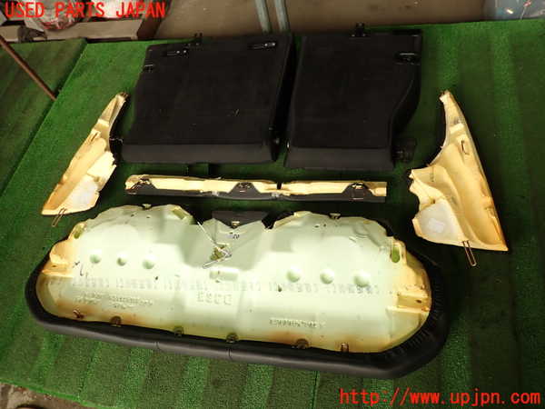 2UPJ-39837385]ベンツ C250 ステーションワゴン(204252)リアシート 中古 (S204)_m0005.jpg