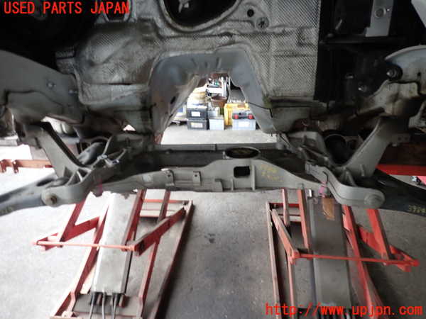 2UPJ-39845285]アウディ・A3 スポーツバック(8PCAX)フロントメンバー 中古_m0002.jpg