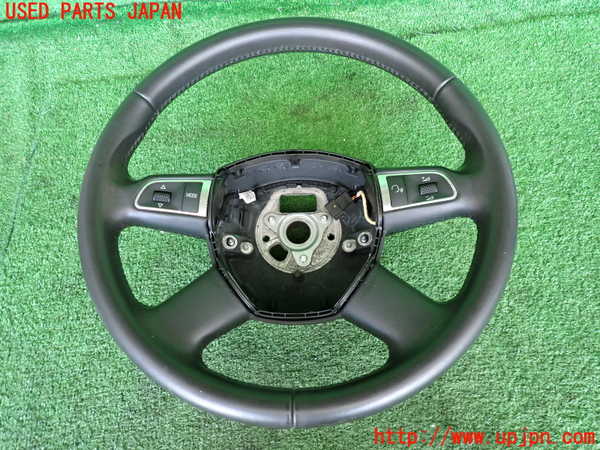 2UPJ-39847855]アウディ・A3 スポーツバック(8PCAX)ステアリングホイール 中古_m0001.jpg