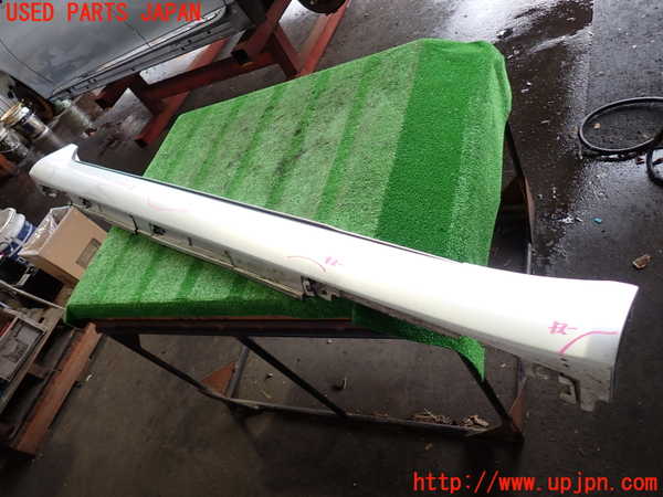 2UPJ-39851390]レクサス・LS460(USF40)右サイドステップ 中古_m0001.jpg