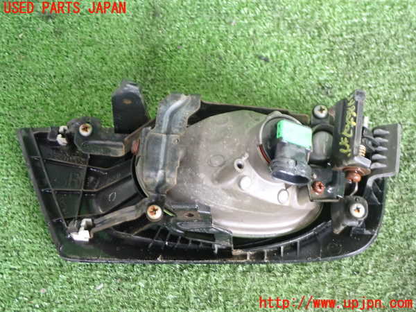 2UPJ-39861180]ストリーム(RN8)右フォグ 中古_m0003.jpg