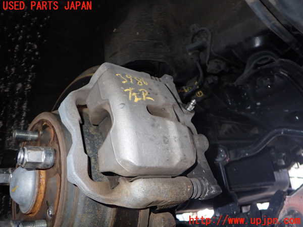 2UPJ-39864095]ストリーム(RN8)左リアキャリパー 中古_m0001.jpg