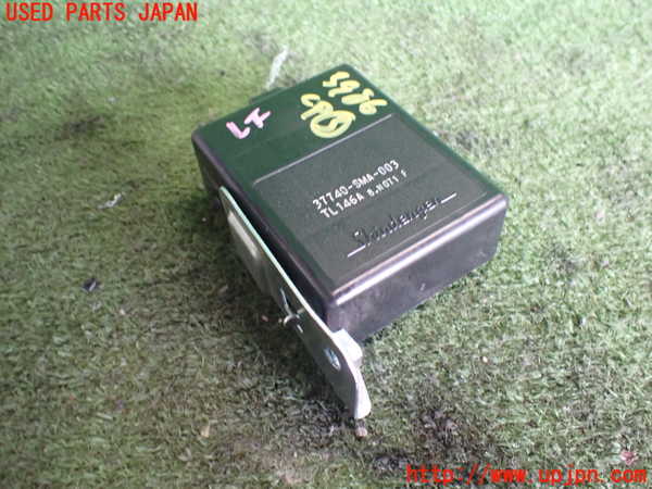 2UPJ-39866148]ストリーム(RN8)コンピューター3 中古_m0001.jpg