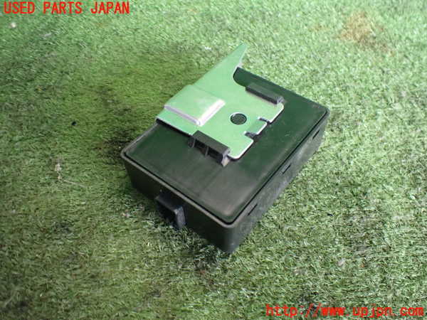 2UPJ-39866148]ストリーム(RN8)コンピューター3 中古_m0002.jpg