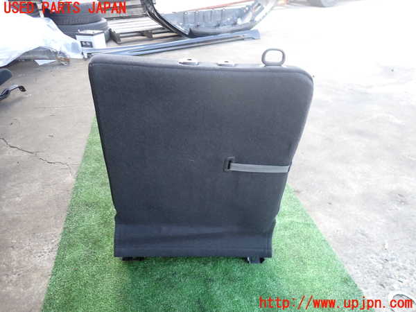 2UPJ-39867235]ストリーム(RN8)右3列目シート 中古_m0004.jpg