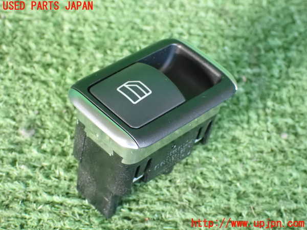 2UPJ-39926245]ベンツ C180 ステーションワゴン S204(204249)左前パワーウィンドウスイッチ 中古_m0001.jpg