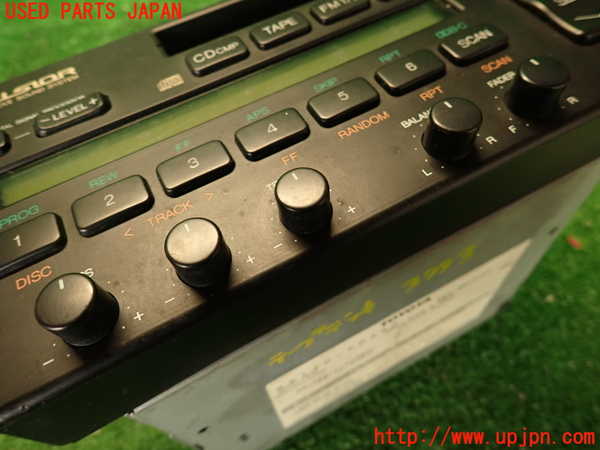 2UPJ-39936475]セルシオ(UCF11)テープデッキ (ジャンク品) 中古_m0002.jpg