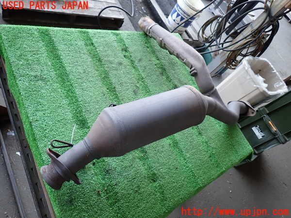 2UPJ-39942661]リンカーン・ナビゲーター(不明)触媒1 (ジャンク品) 中古_m0004.jpg